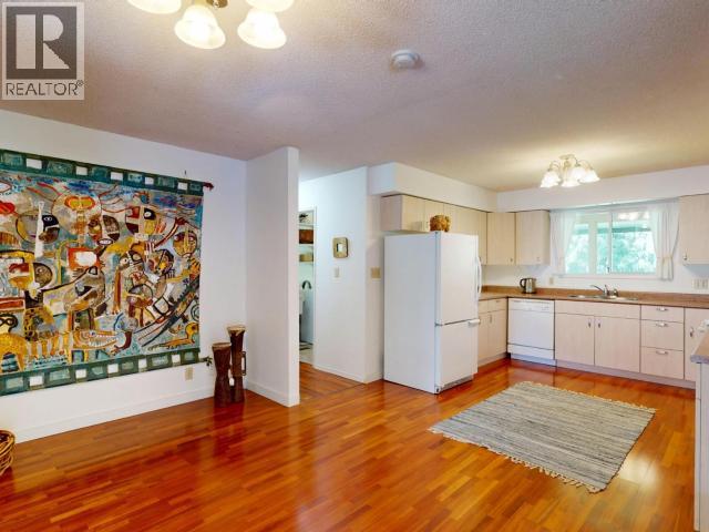 2241 ROBERTS ROAD, Powell River