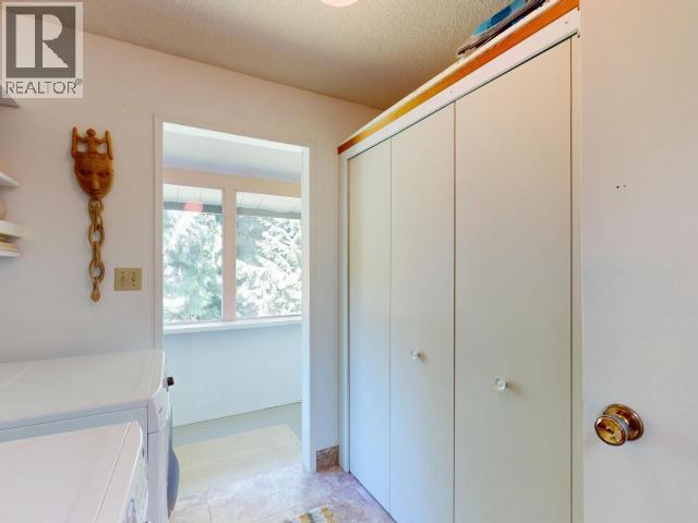 2241 ROBERTS ROAD, Powell River