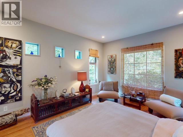2241 ROBERTS ROAD, Powell River
