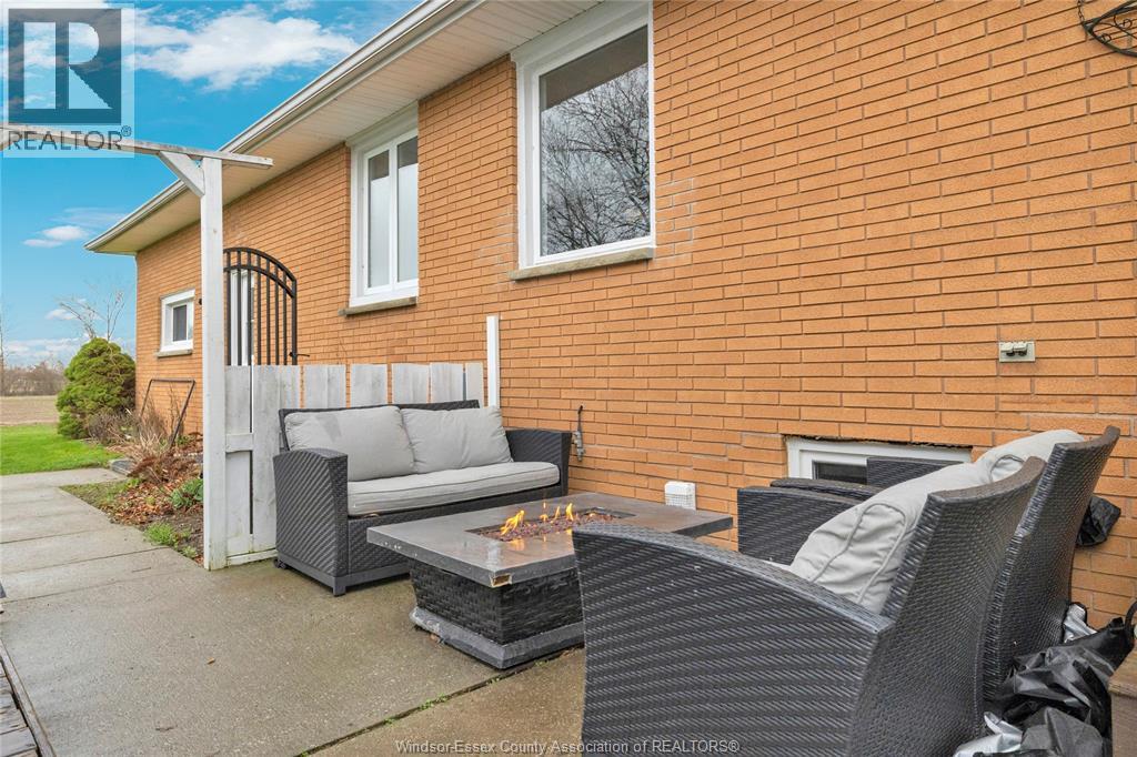 54 MERSEA ROAD 12 - 7