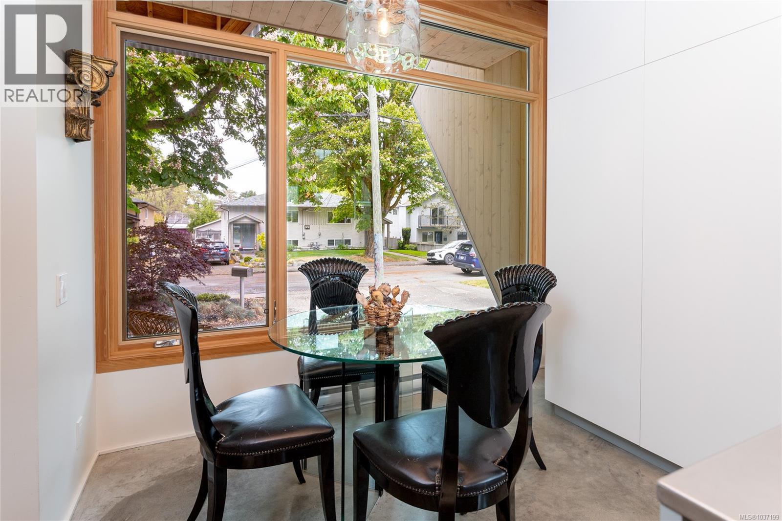 1427 Walnut St - 63