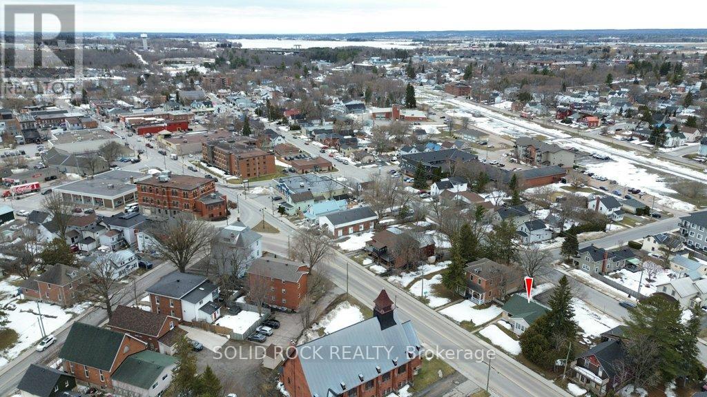 146 ELGIN STREET W - 31
