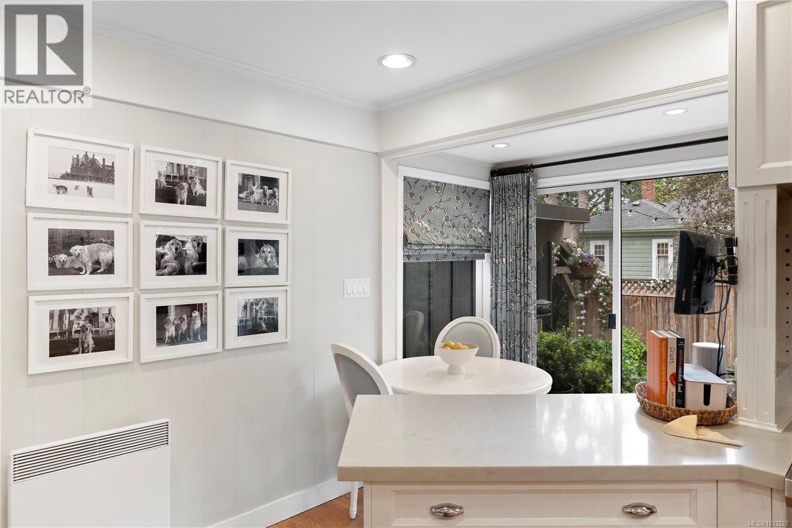 1069 Joan Cres - 15