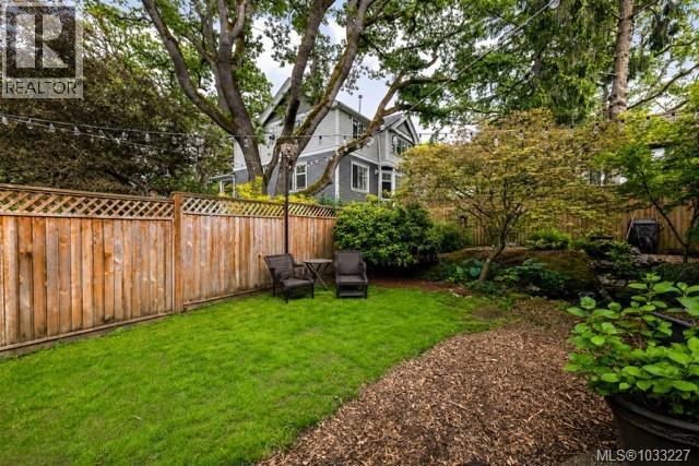 1069 Joan Cres - 41