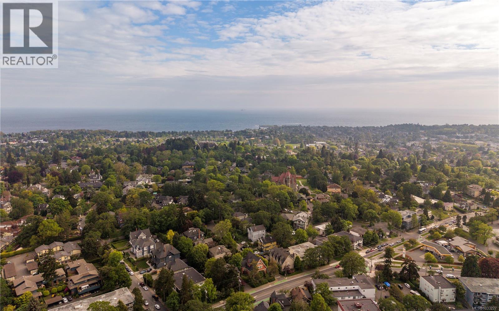 1069 Joan Cres - 54