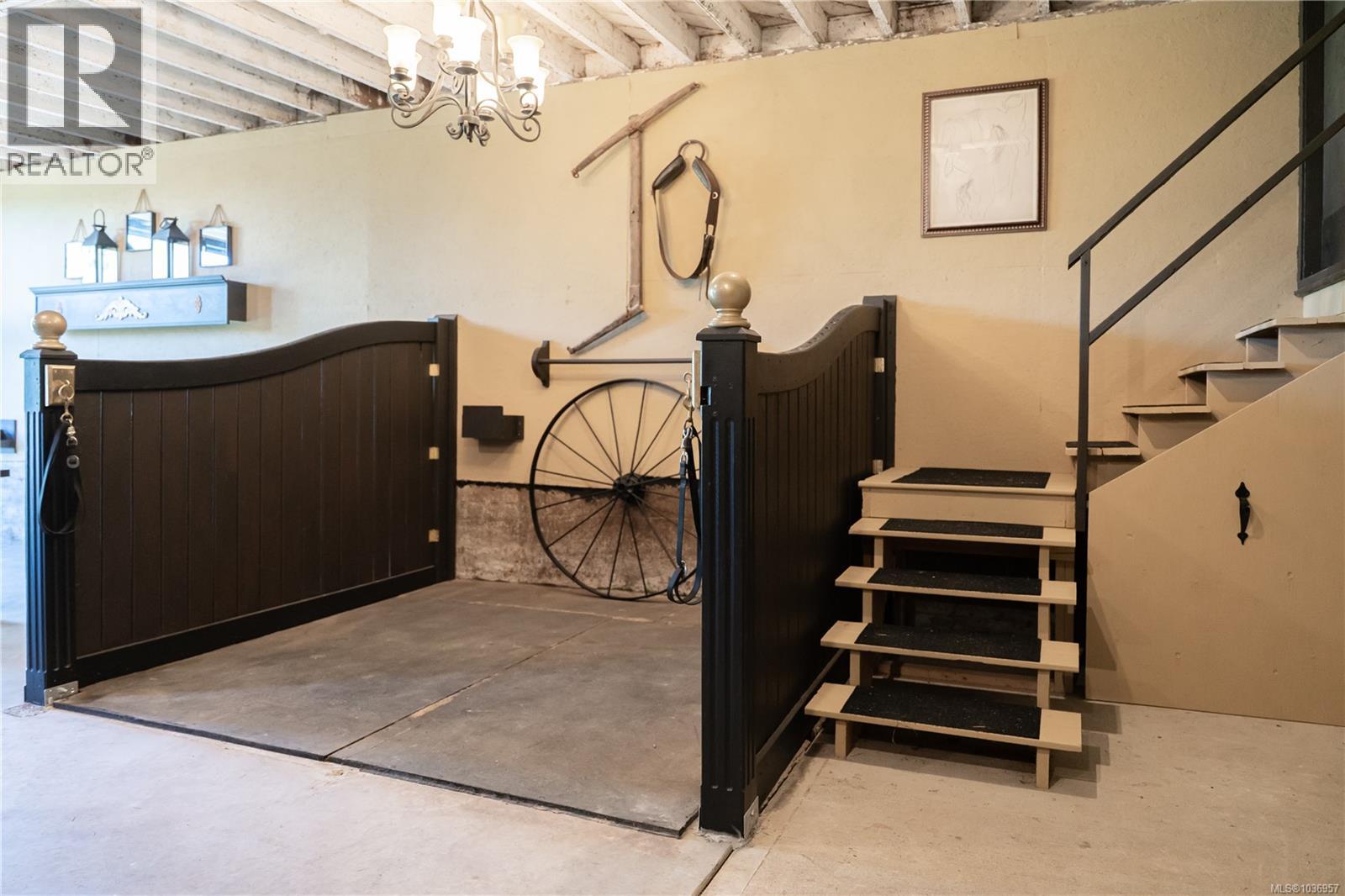 3218 Andres Rd - 52