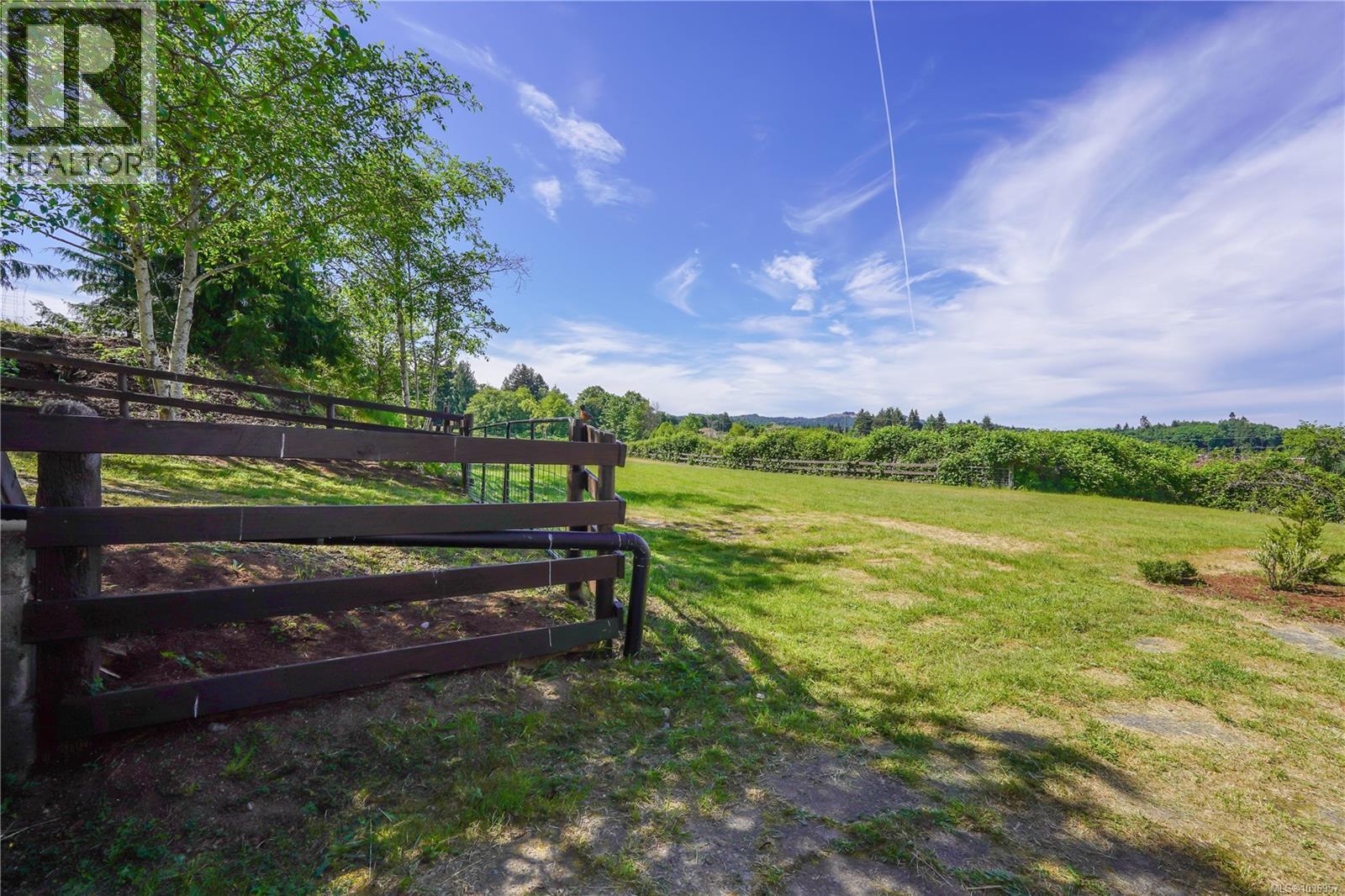 3218 Andres Rd - 85