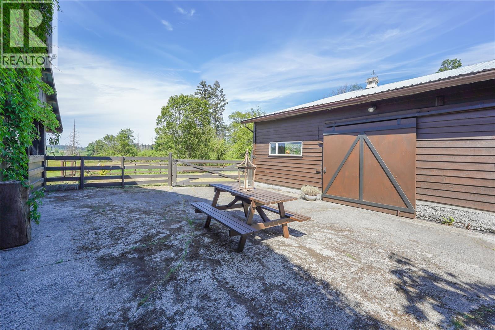 3218 Andres Rd - 73