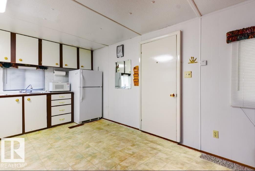#314 #315 55230 RGE RD 10 - 14