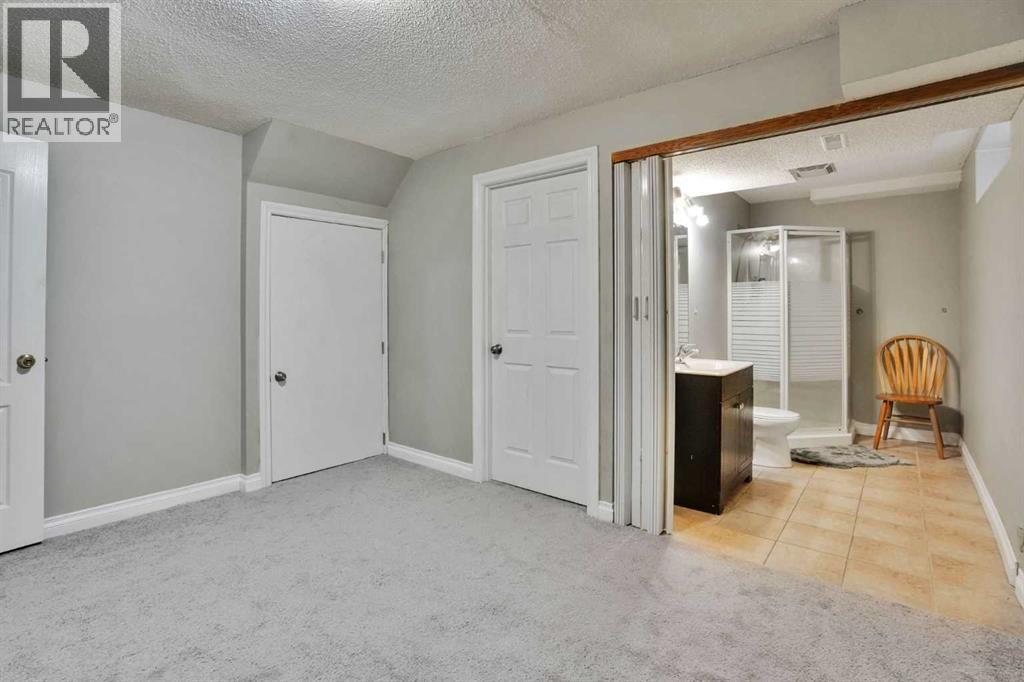 67 Somervale Drive SW — photo 27