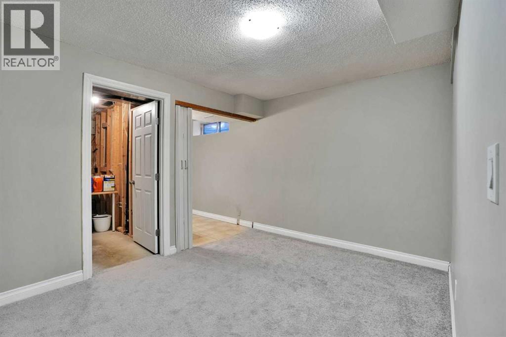67 Somervale Drive SW — photo 25