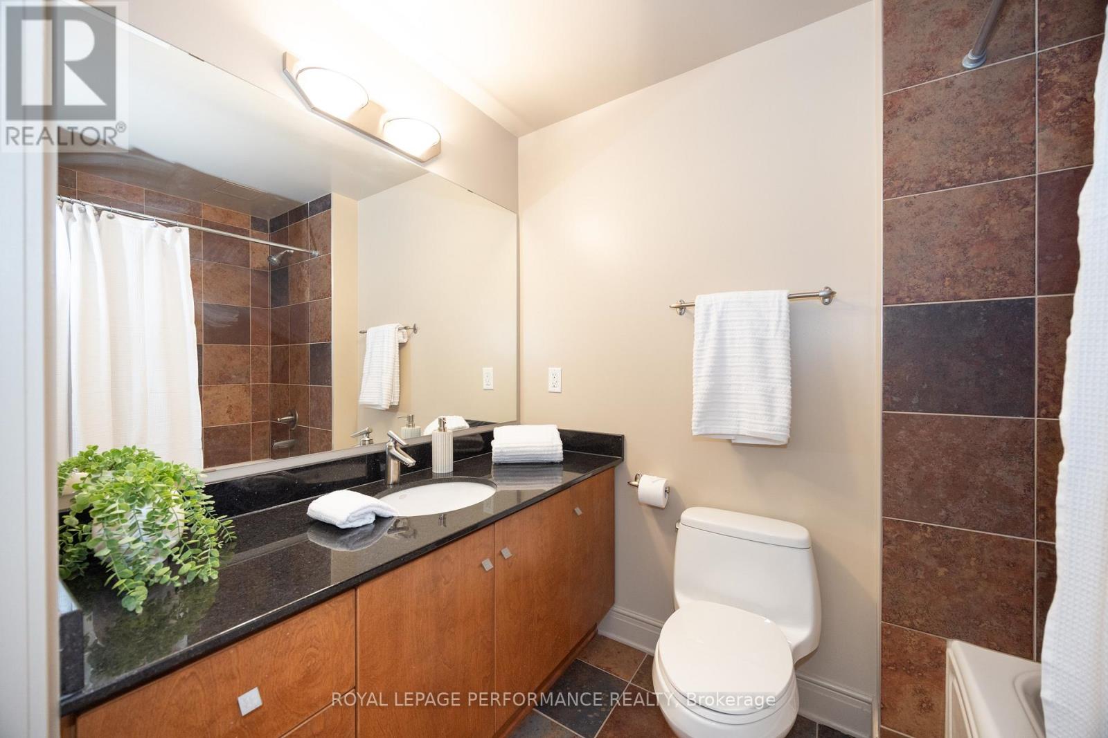 #1006 95 BRONSON AVENUE - 16