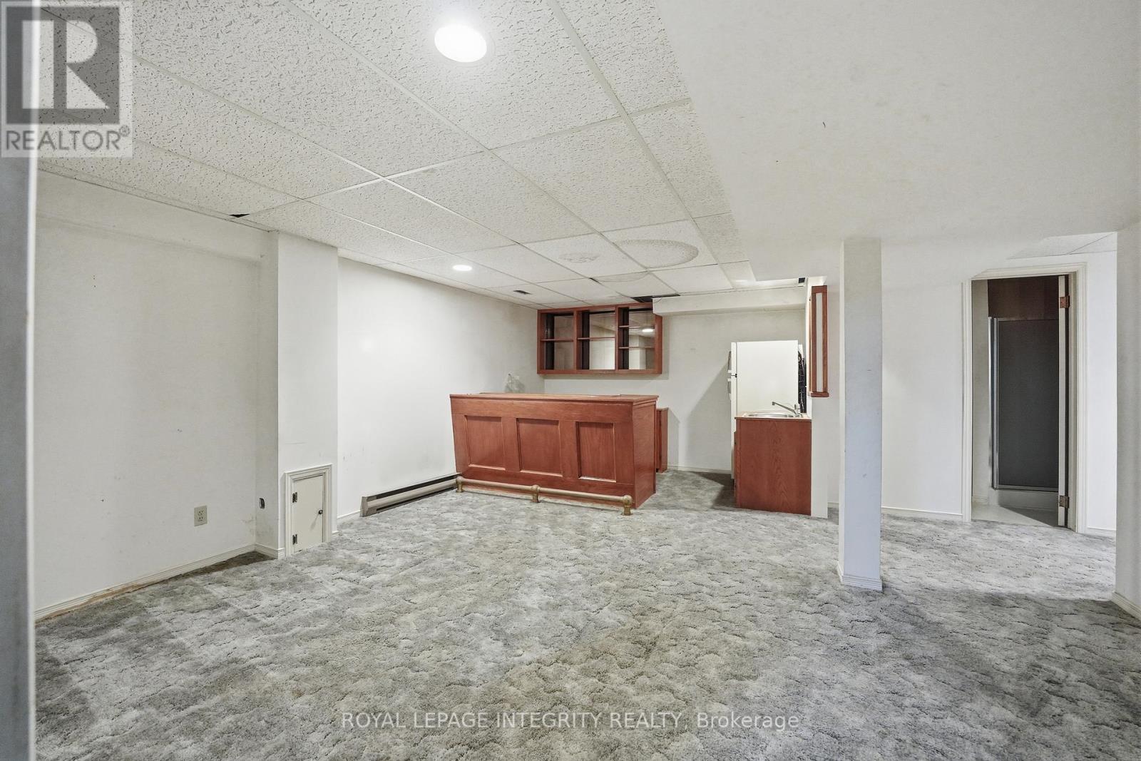 2133 LENESTER AVENUE - 35