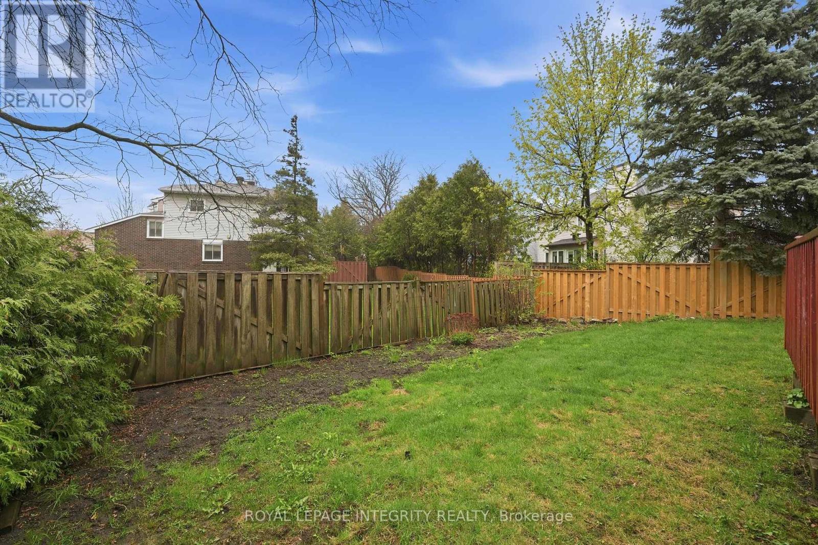 2133 LENESTER AVENUE - 44