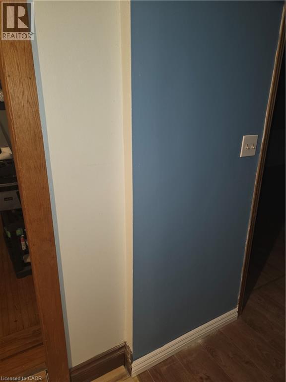 18 HUXLEY Avenue S Unit# 1, Hamilton, Ontario, L8K2P6 — Photo 5