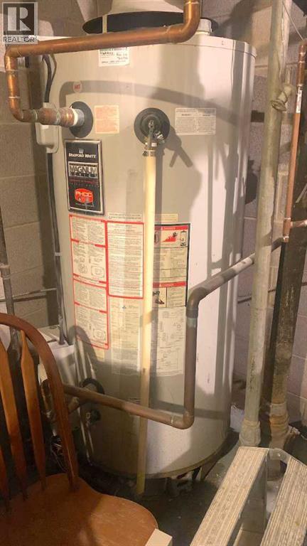 726 5A Street NW - 11