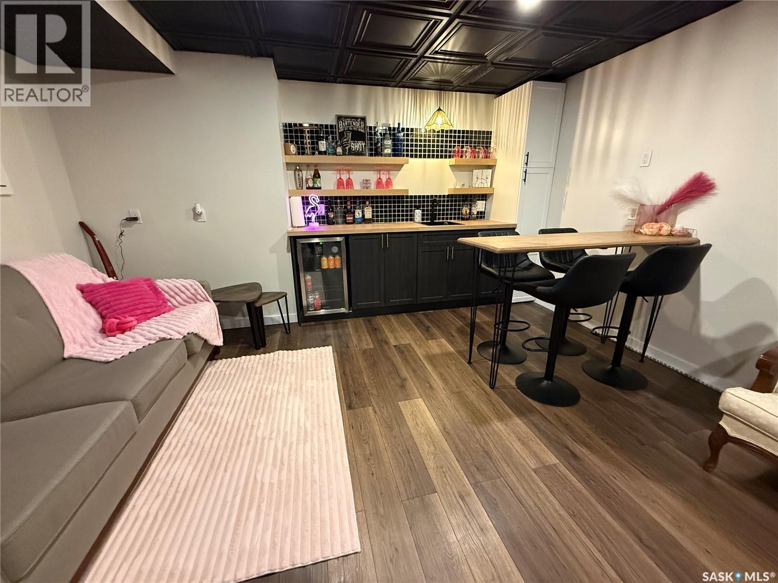 409 Brooks ROAD - 32