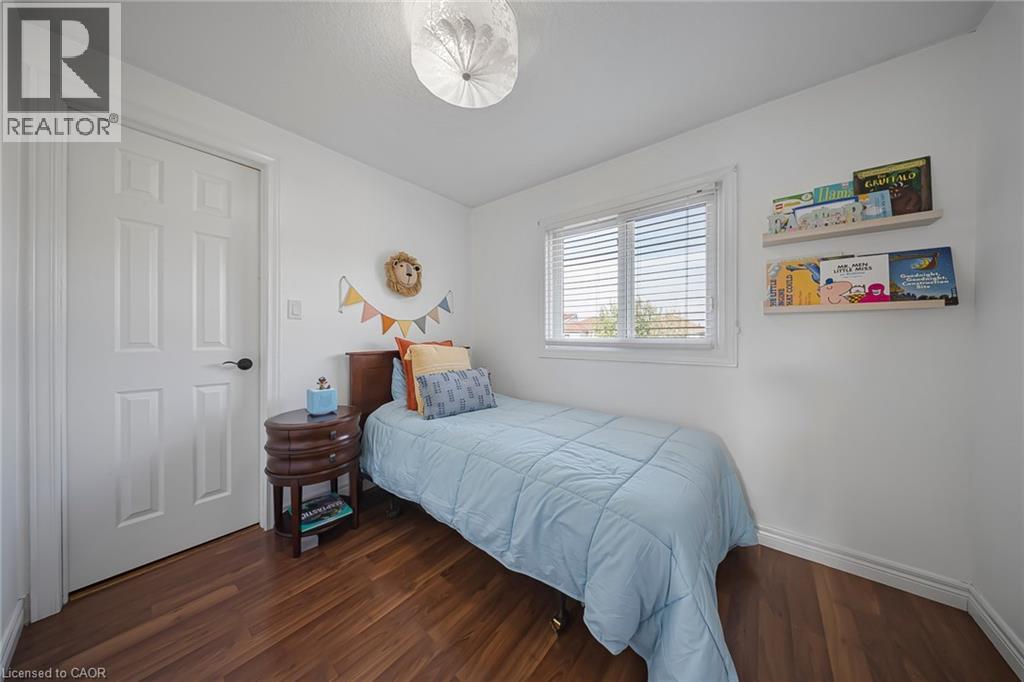 18 MOUNTAIN MINT Crescent, Kitchener, Ontario, N2E3R4 — Photo 15