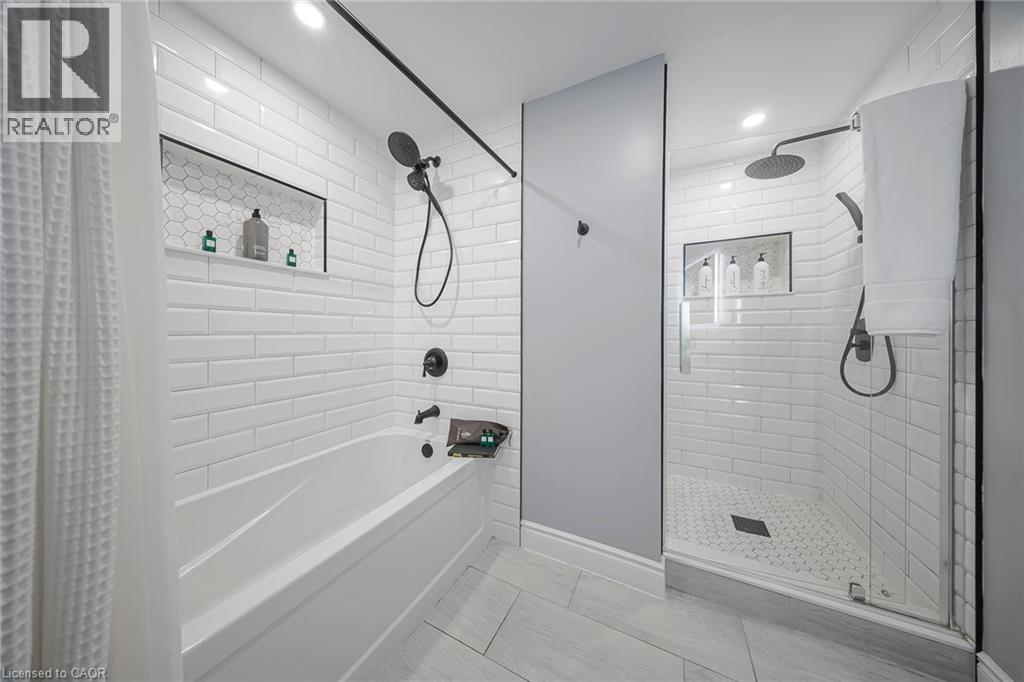 18 MOUNTAIN MINT Crescent, Kitchener, Ontario, N2E3R4 — Photo 22