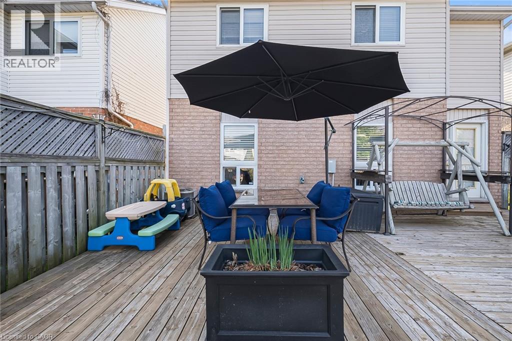 18 MOUNTAIN MINT Crescent, Kitchener, Ontario, N2E3R4 — Photo 33
