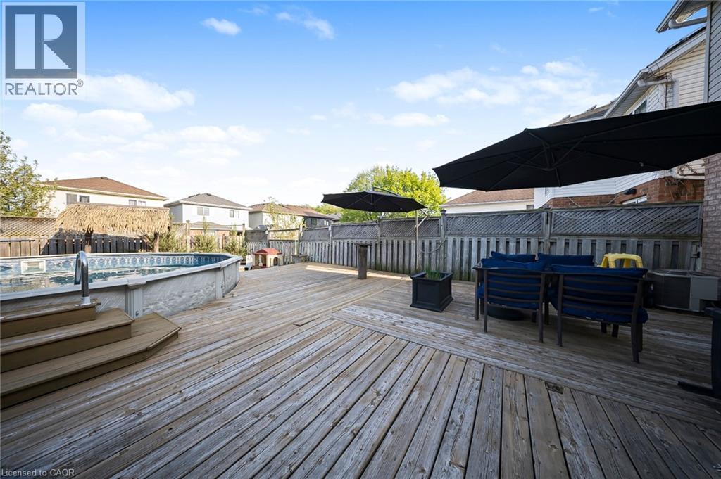 18 MOUNTAIN MINT Crescent, Kitchener, Ontario, N2E3R4 — Photo 35