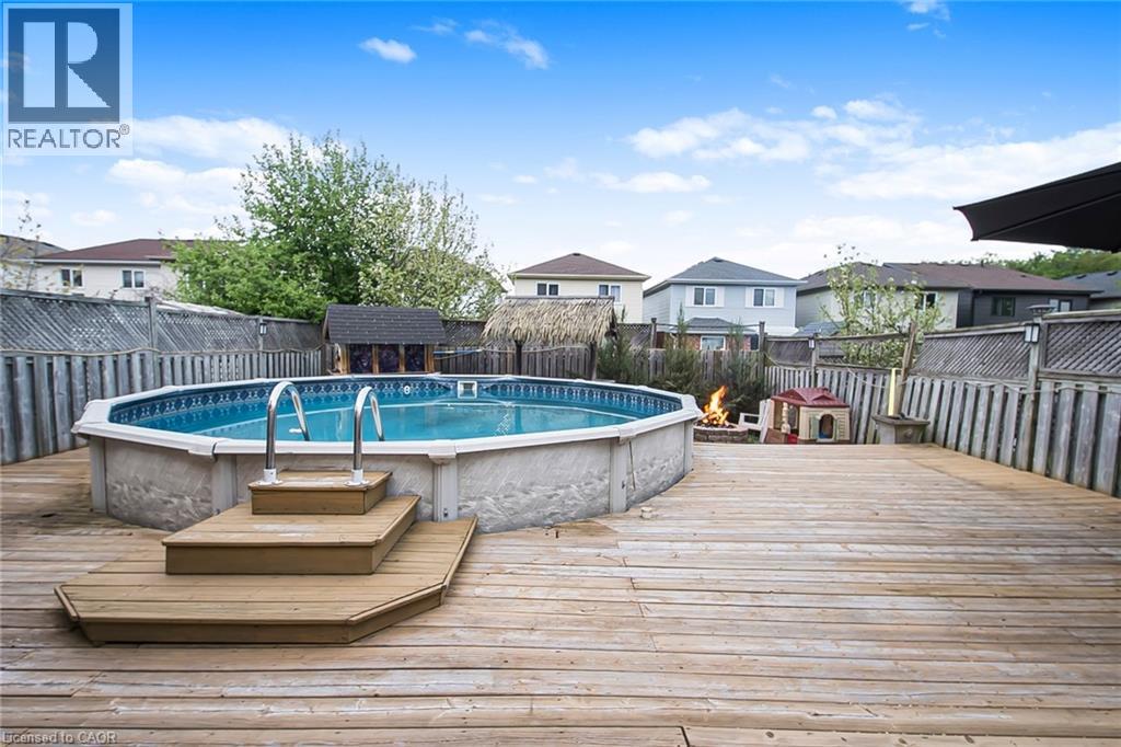 18 MOUNTAIN MINT Crescent, Kitchener, Ontario, N2E3R4 — Photo 37