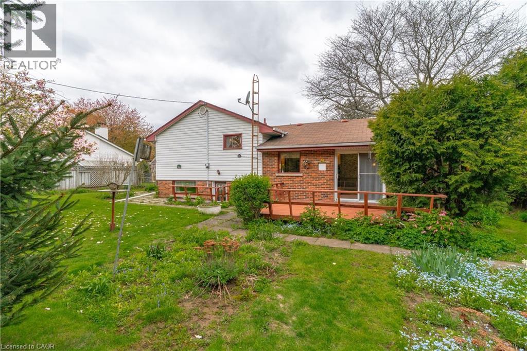115 ONEIDA Boulevard - 25