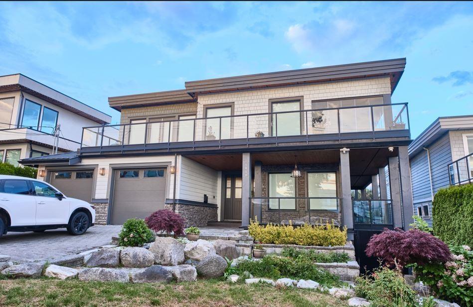 1040 LEE Street - main photo