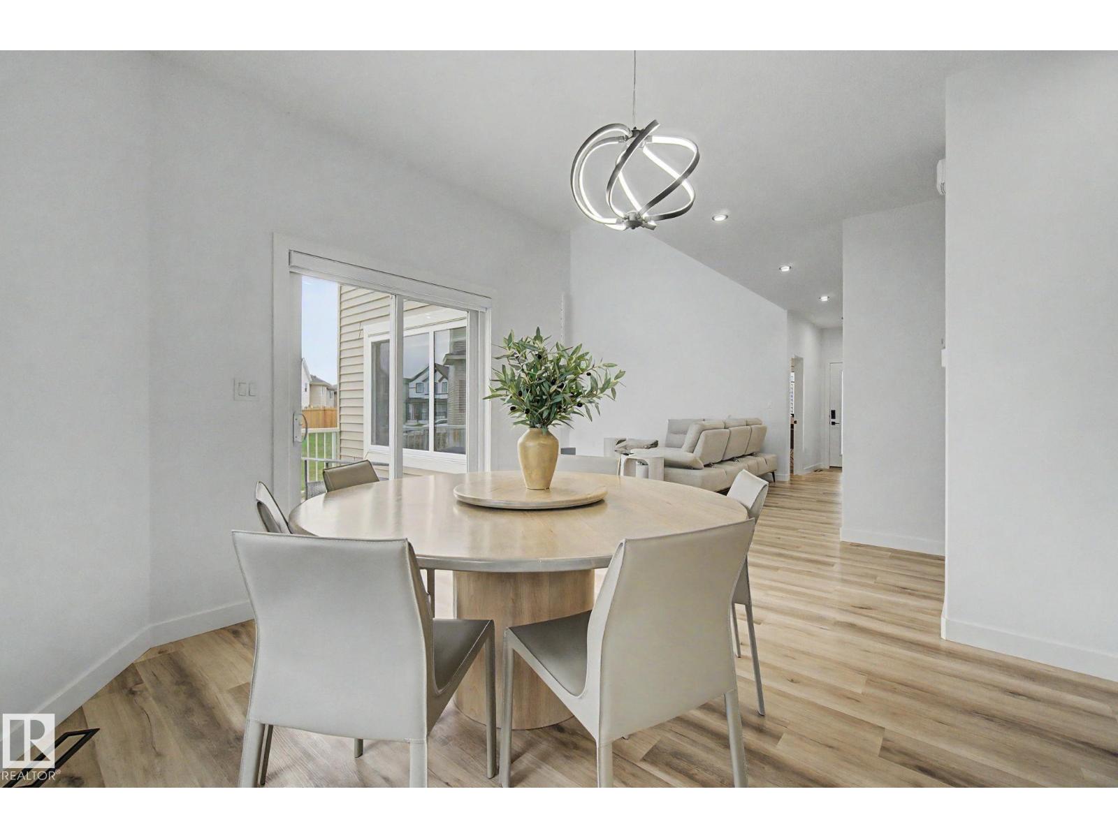 2827 196 ST NW NW - 13