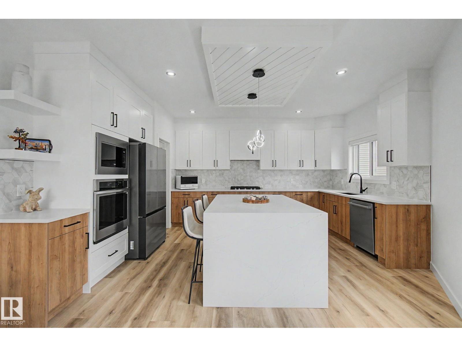 2827 196 ST NW NW - 14