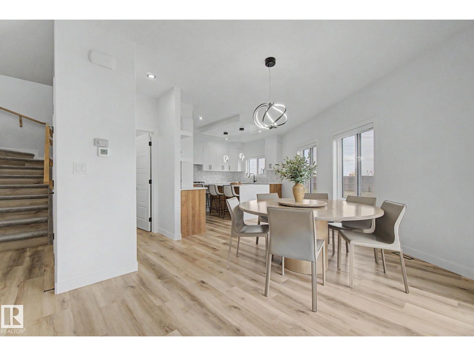 2827 196 ST NW NW - 11