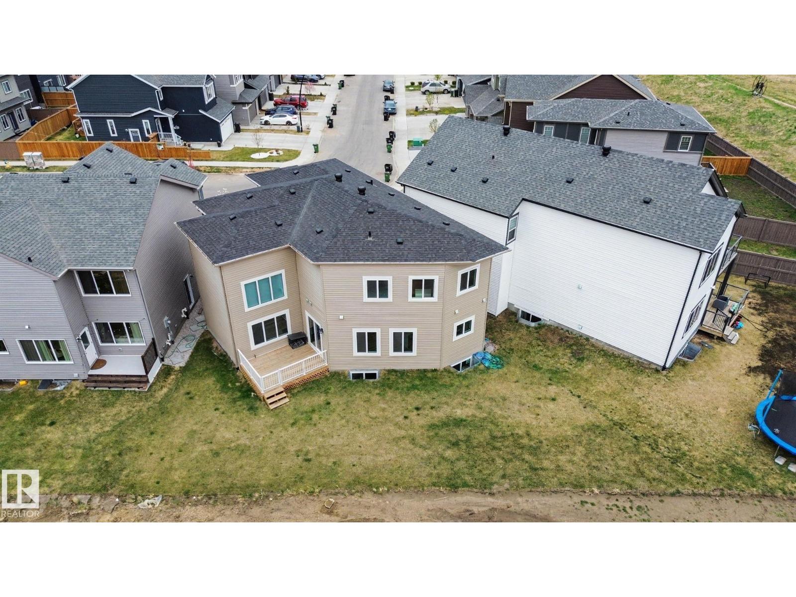 2827 196 ST NW NW - 60