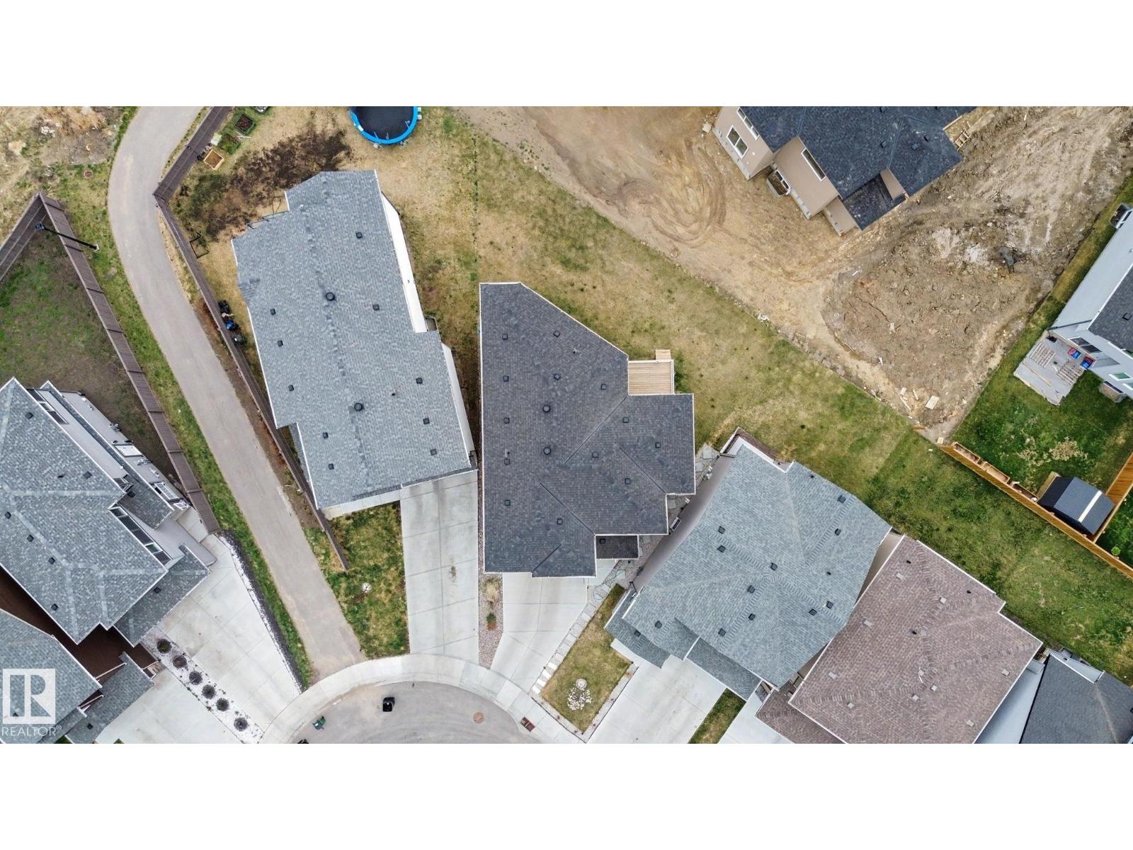 2827 196 ST NW NW - 63
