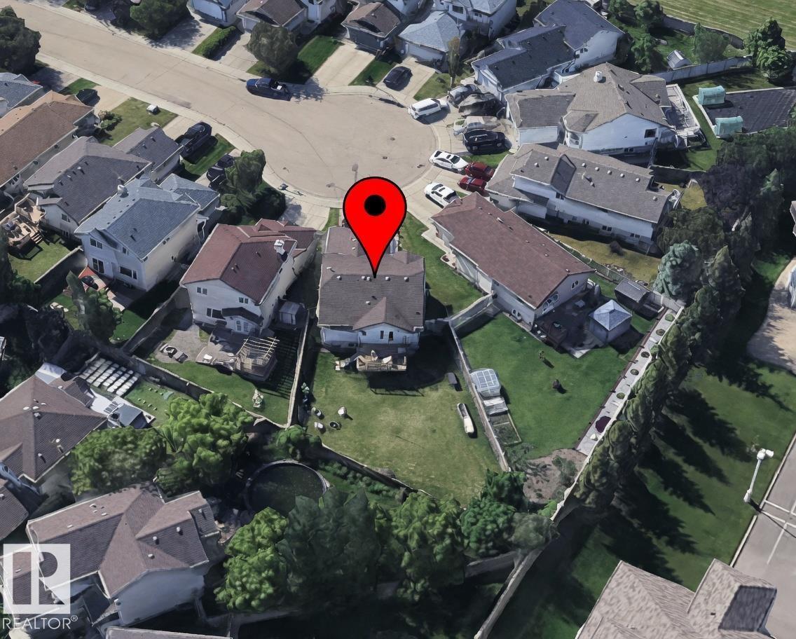 9218 163 AV NW - 5