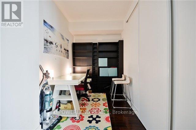 #2601 33 CHARLES STREET E - 13