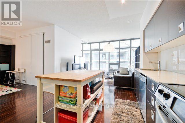 #2601 33 CHARLES STREET E - 8