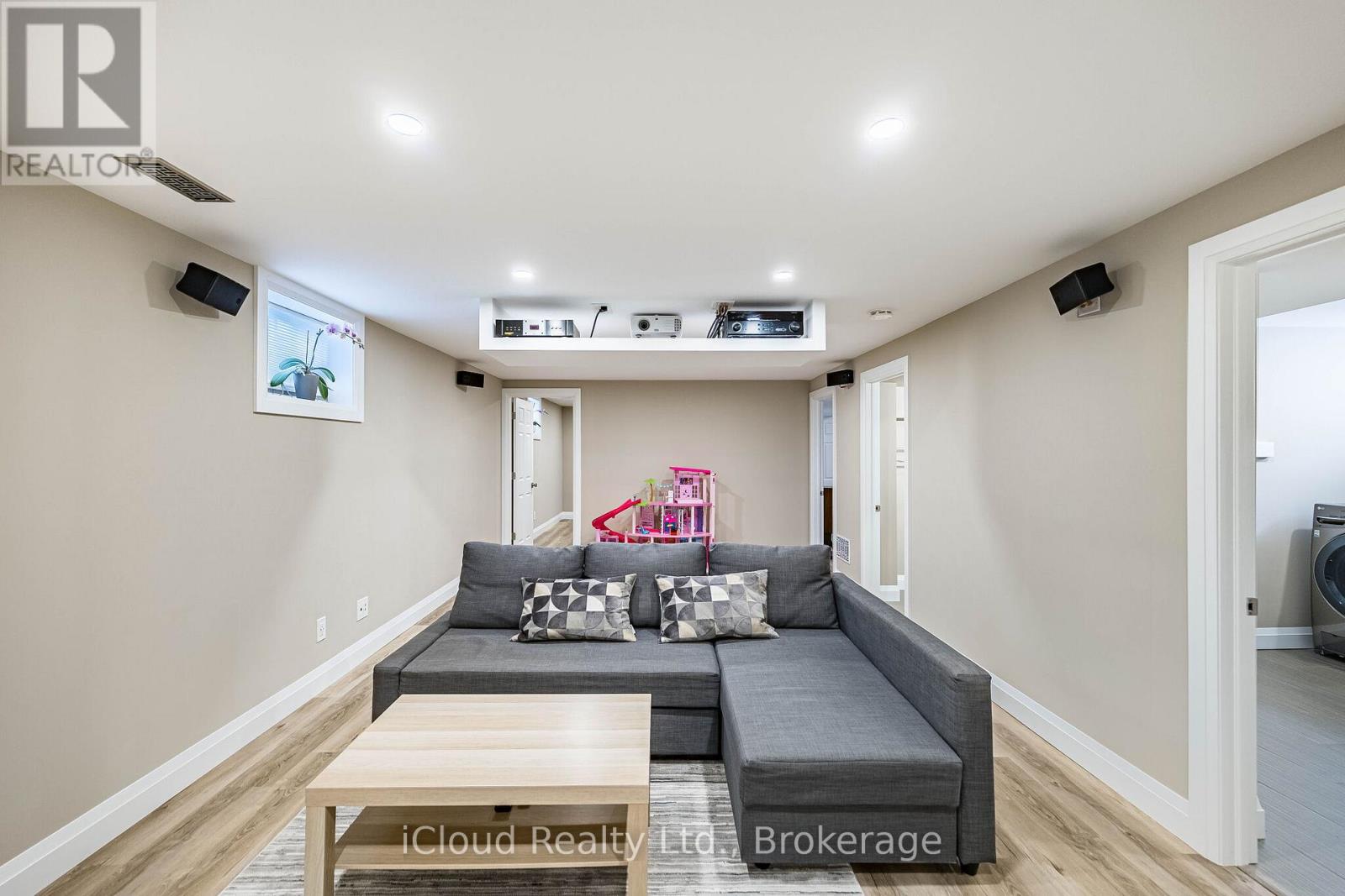 1195 STANLEY DRIVE - 28