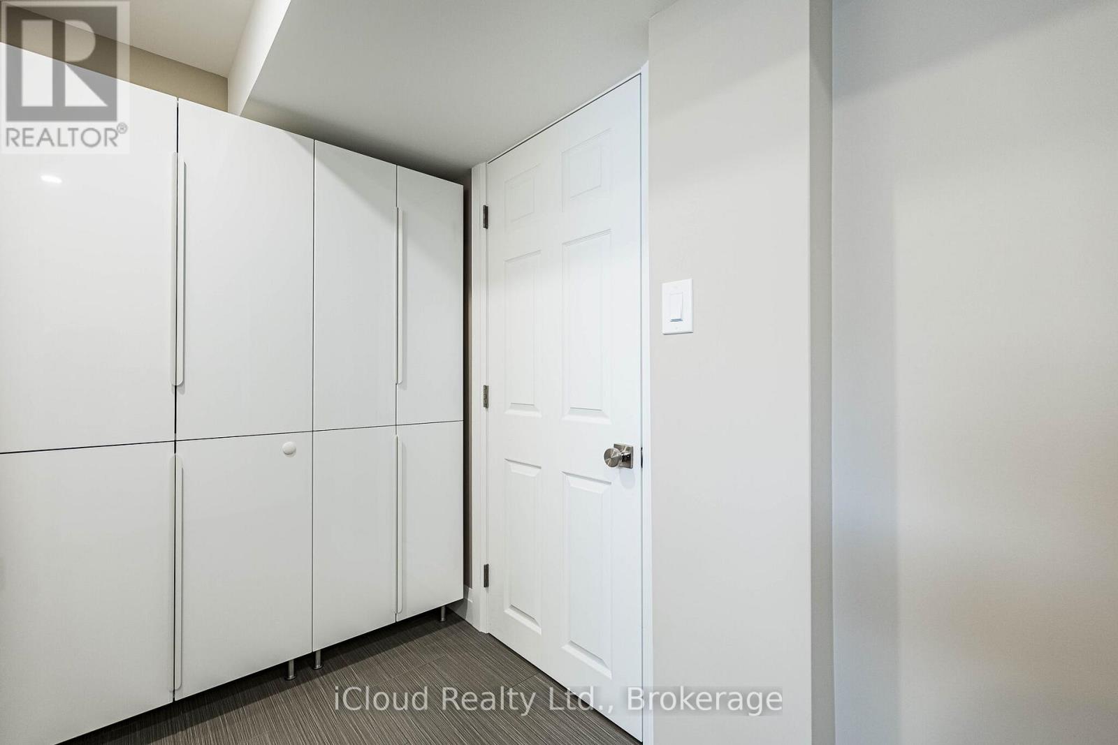 1195 STANLEY DRIVE - 44