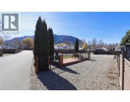 62 Cottonwood Drive, Lee Creek, BC V0E1M4 Photo 6