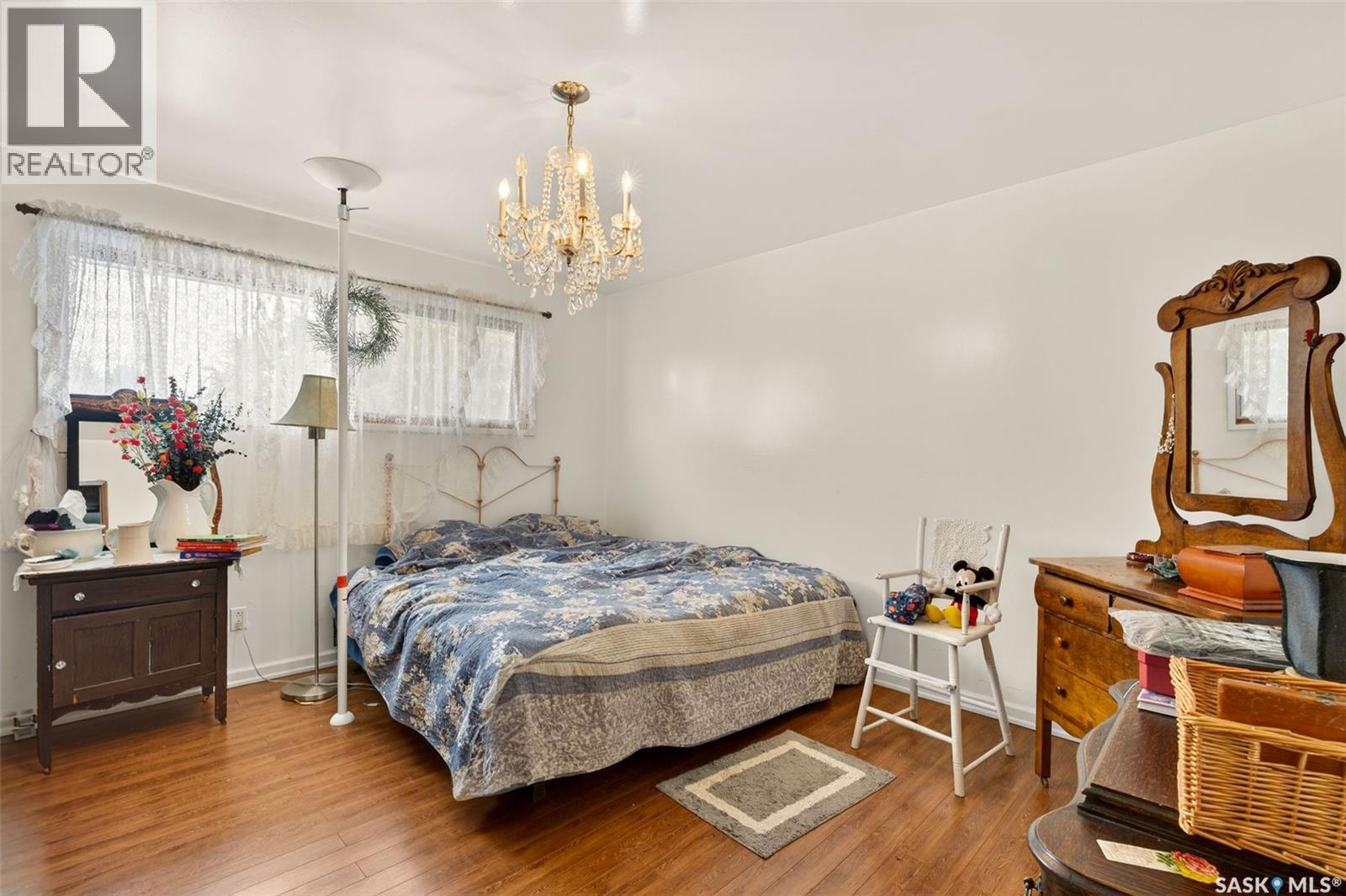 306 4th STREET S - 13