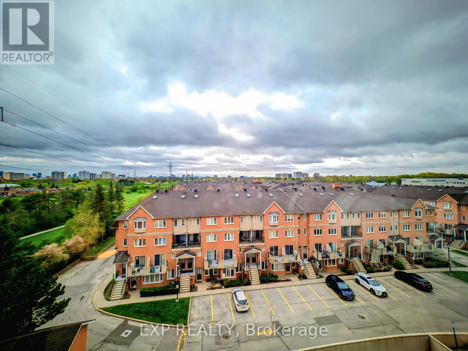 #712 3088 KENNEDY ROAD - 13