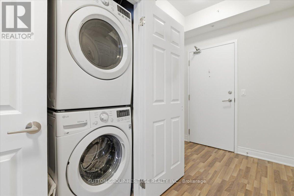 #201 660 GORDON STREET SE - 32