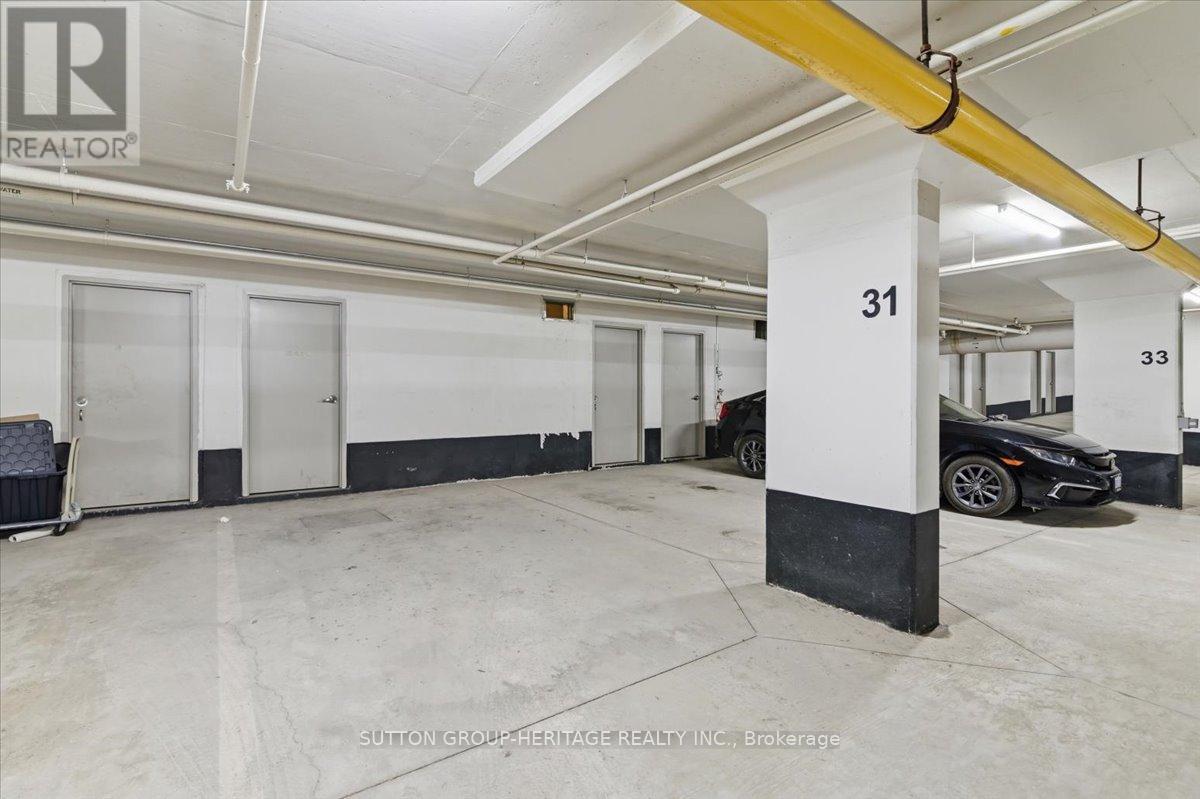 #201 660 GORDON STREET SE - 34