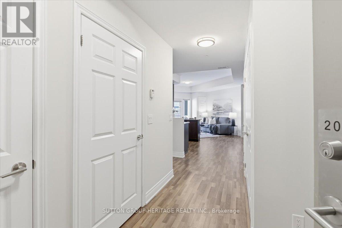 #201 660 GORDON STREET SE - 8
