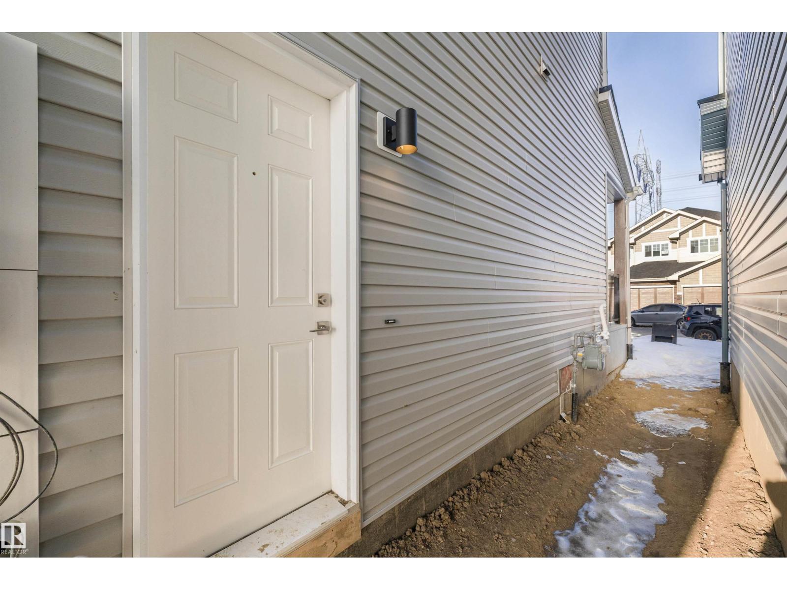 18859 29 AV NW - 42