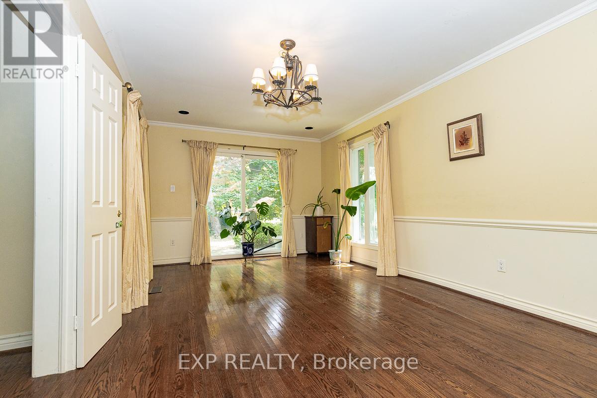 9 LAURELEAF ROAD - 10