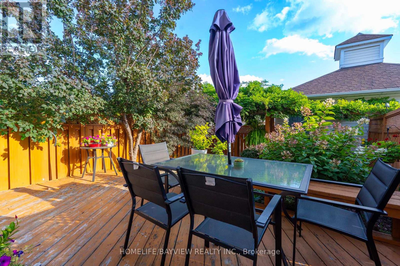 15 ELDERBROOK CRESCENT - 27