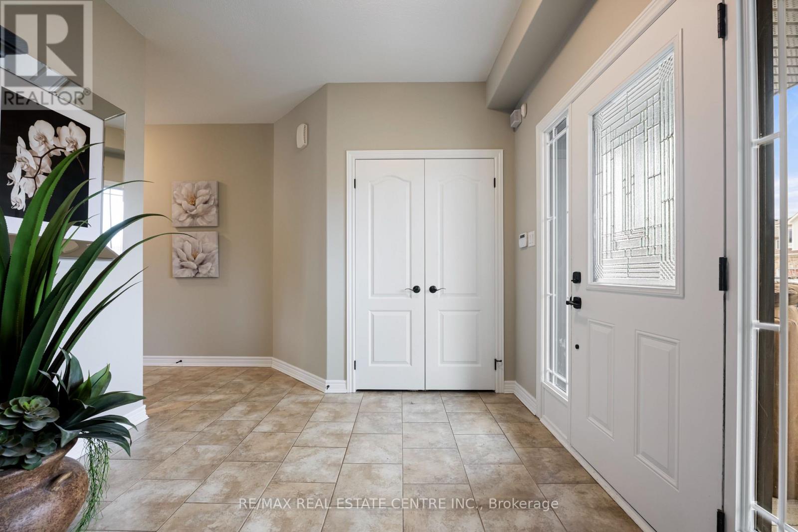 51 BURT AVENUE - 3