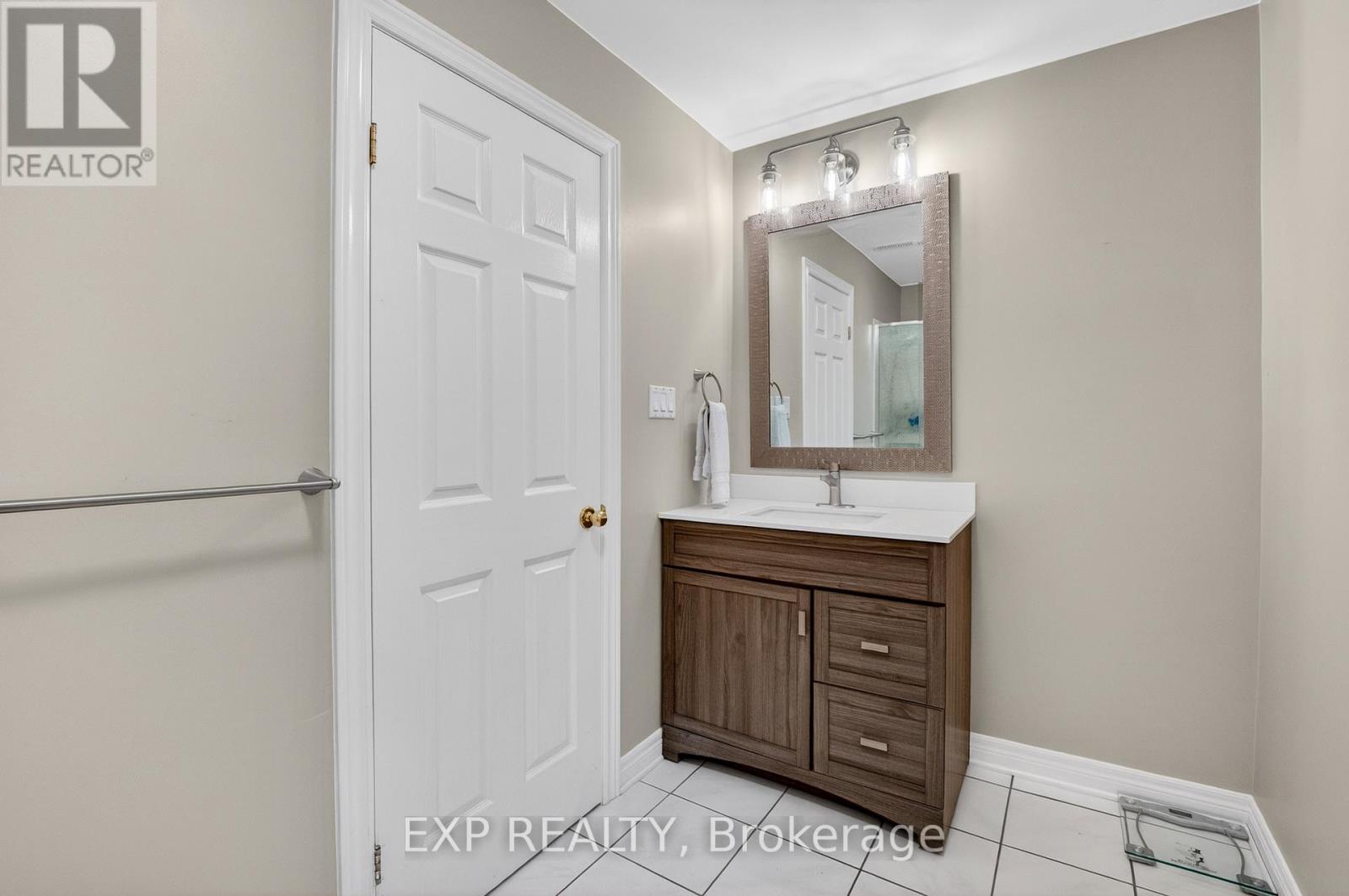 7789 ASCOT CIRCLE - 29