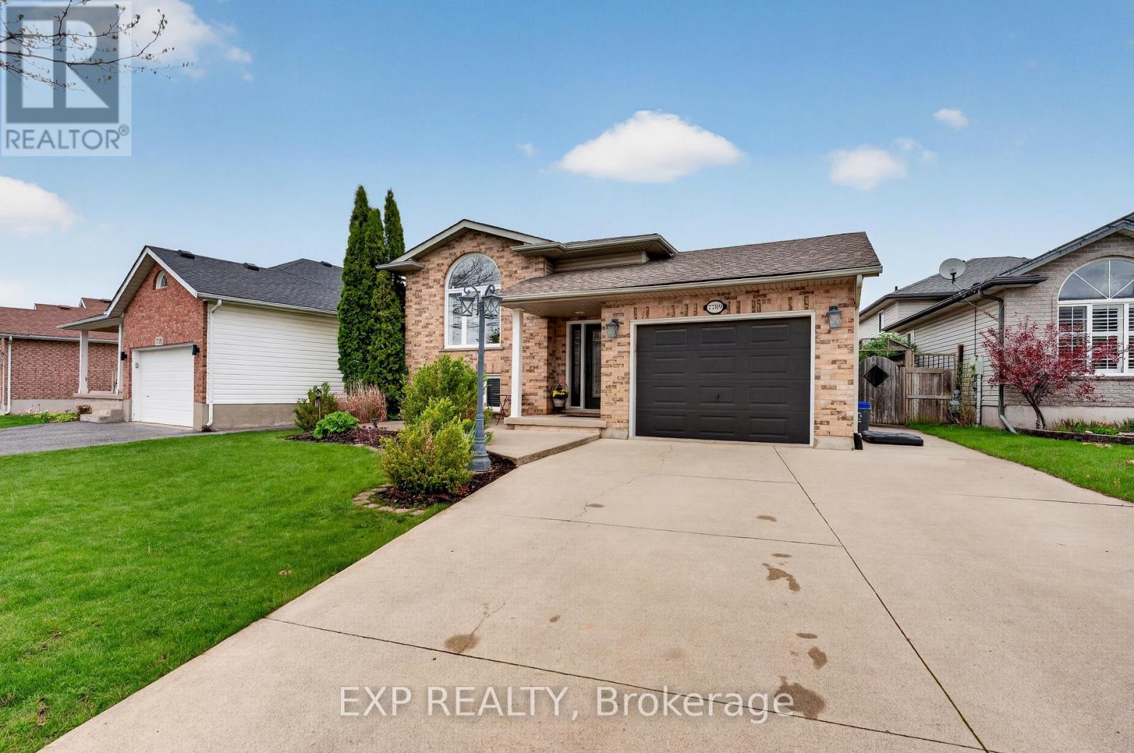 7789 ASCOT CIRCLE - 43
